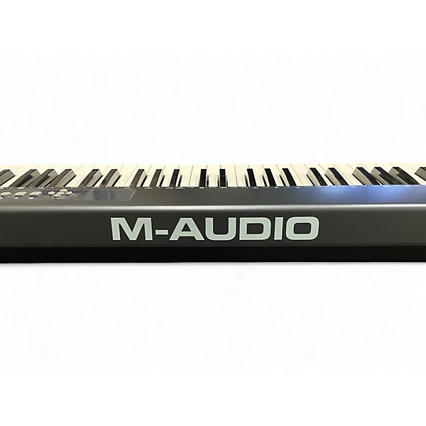 Used M-Audio KEYSTATION 88 MIDI Controller