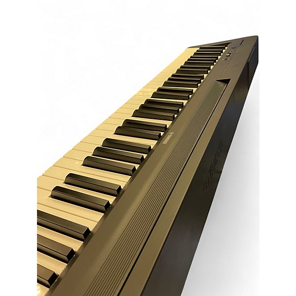 Used Yamaha p-145
