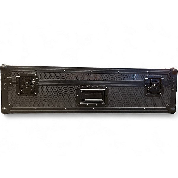 Used Creation BLACKOUT SERIES PEDALBOARD AND FLIGHT CASE Pedal Board