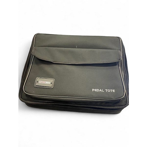 Used Gator Pedal Tote Pedal Board