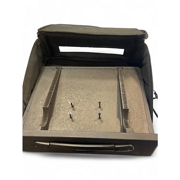 Used Gator Pedal Tote Pedal Board