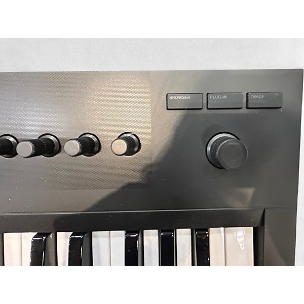 Used Native Instruments Komplete Kontrol A25 MIDI Controller