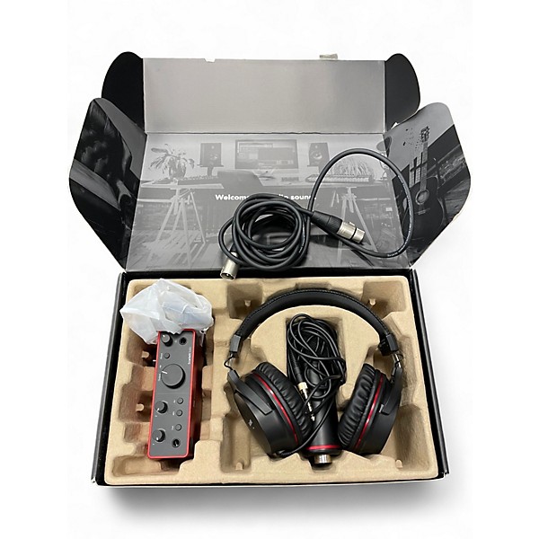 Used Focusrite Scarlett Solo Studio Gen 4 Pack Audio Interface