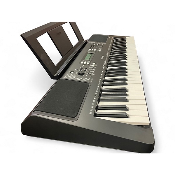 Used Yamaha PSRE373 Portable Keyboard