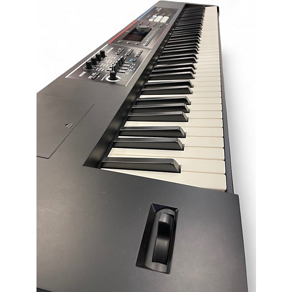 Used Roland JUNO DS88 Synthesizer