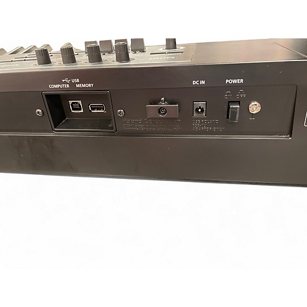 Used Roland JUNO DS88 Synthesizer