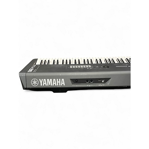Used Yamaha MX88BK Synthesizer