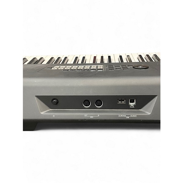 Used Yamaha MX88BK Synthesizer