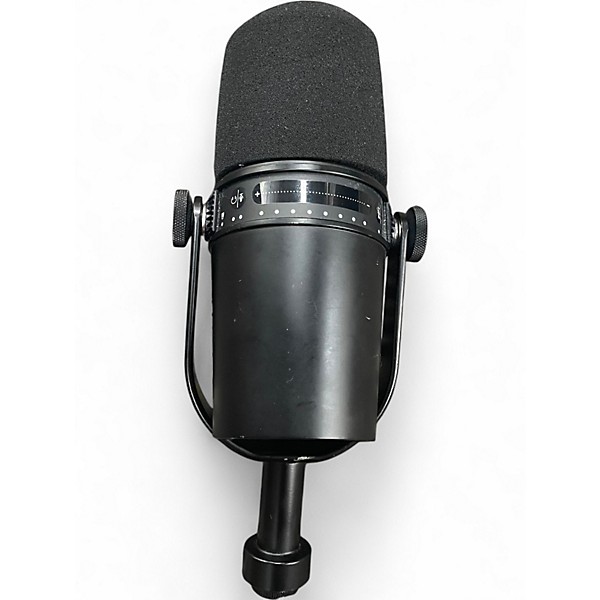 Used Shure MV7 Dynamic Microphone