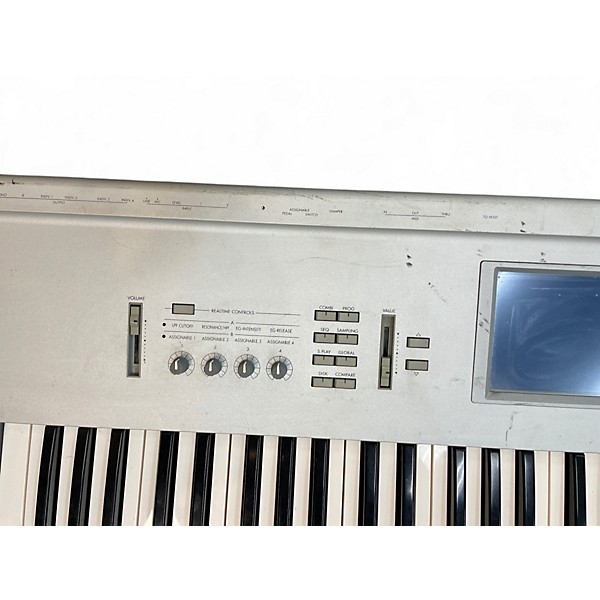 Used KORG Triton Pro 76 Key Keyboard Workstation