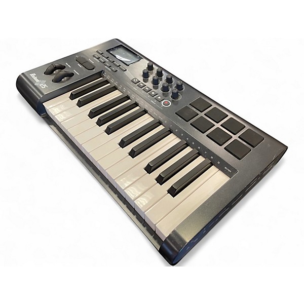 Used M-Audio Axiom 25 Key MIDI Controller