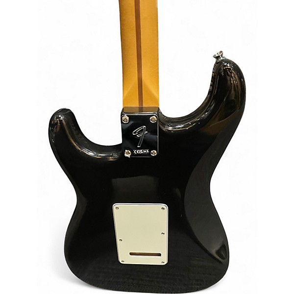 Used Fender PLAYER II STRATOCASTER Black Solid Body Electric Guitar