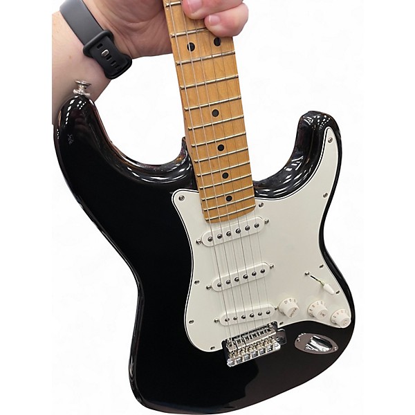 Used Fender Modern Player Stratocaster Black Solid Body Electric Guitar