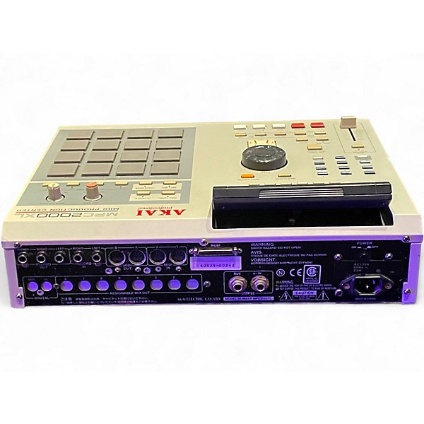 Used Akai Professional MPC2000XL Production Controller