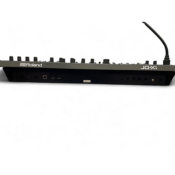 Used Roland JDXI Synthesizer