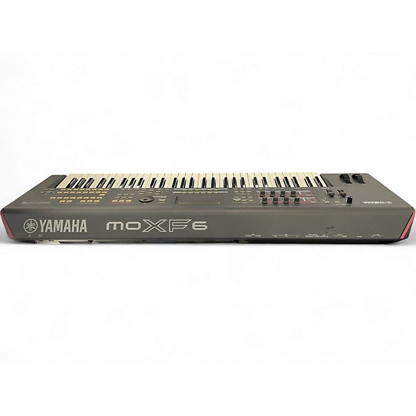 Used Yamaha MOXF6 61 Key Keyboard Workstation