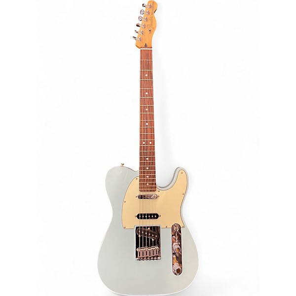 Used Fender Deluxe Nashville Telecaster Daphne Blue Solid Body Electric Guitar