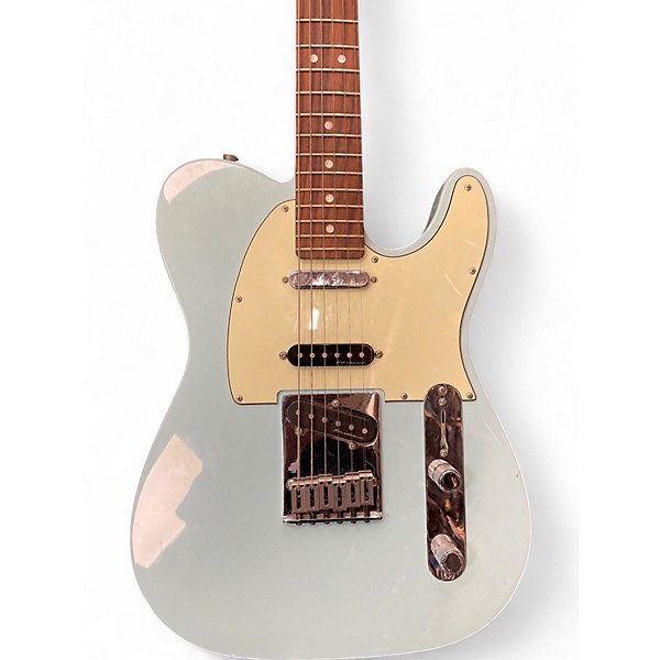 Used Fender Deluxe Nashville Telecaster Daphne Blue Solid Body Electric Guitar