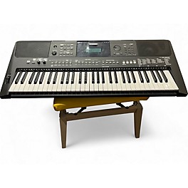 Used Yamaha PSRE463 61 key Portable Keyboard