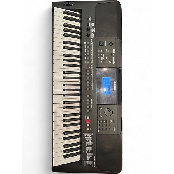 Used Yamaha PSRE463 61 key Portable Keyboard