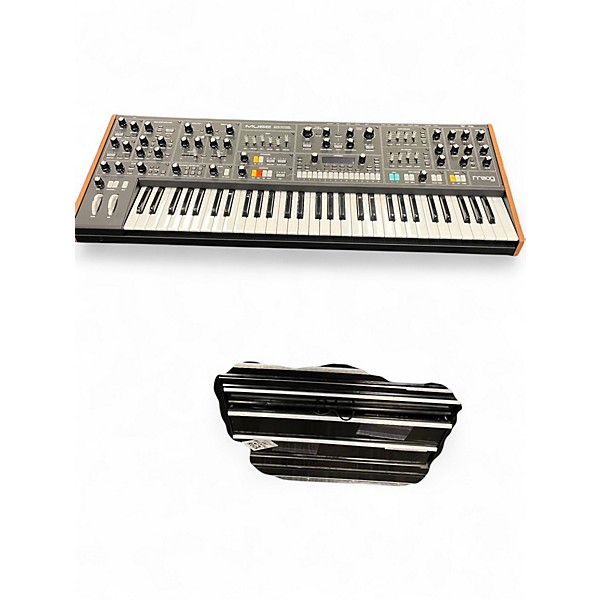 Used Moog Muse voice 8 Synthesizer