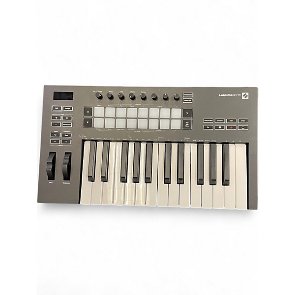 Used Novation Launchkey 25 Key MIDI Controller