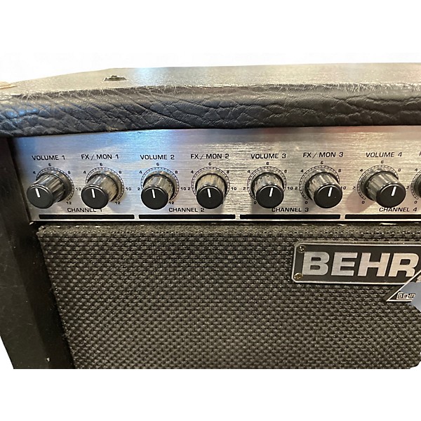 Used Behringer KX1200 Keyboard Amp