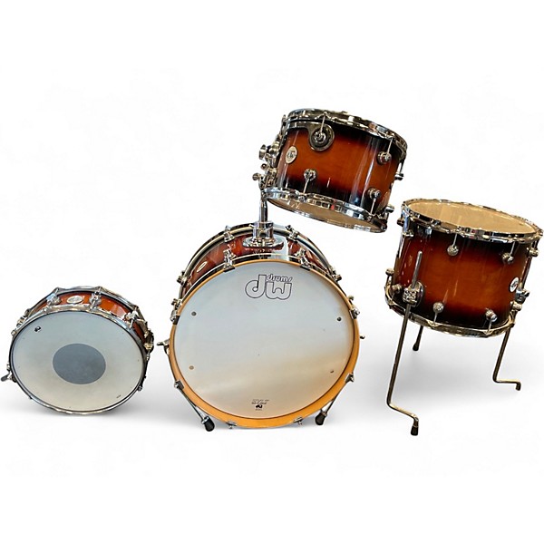 dw design series tobacco burst Frequent Flyer 4 Piece Drum Set DW investigates constantly to optimize things and tries to give impulses to reach the soul of the drummer.Exclusive distribution for Europe. DW Design Tobacco Burst 5pc