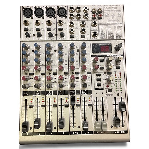 Used Behringer ub1204fx pro Unpowered Mixer