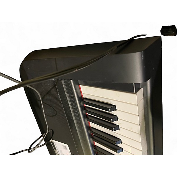 Used Yamaha DGX670 Arranger Keyboard