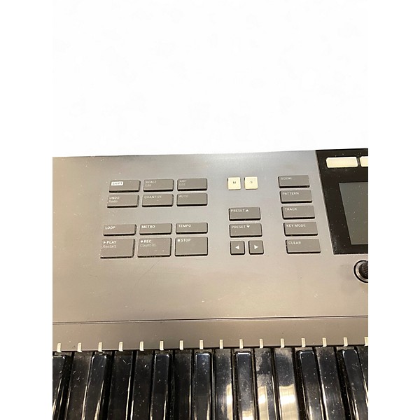 Used Native Instruments Komplete Kontrol S49 MK2 (Black Keys) MIDI Controller
