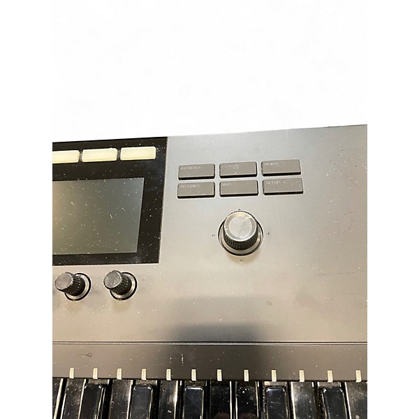 Used Native Instruments Komplete Kontrol S49 MK2 (Black Keys) MIDI Controller