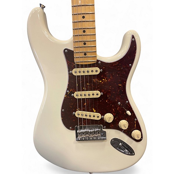 Used Fender American Professional II Stratocaster Olympic White Solid Body Electric Guitar