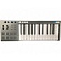 Used Alesis V25 25 Key MIDI Controller thumbnail