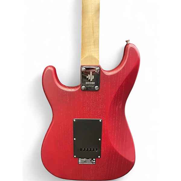 Used Donner STANDARD SERIES STRAT Red Solid Body Electric Guitar