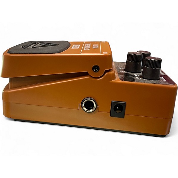Used Behringer UT300 Ultra Tremolo Effect Pedal