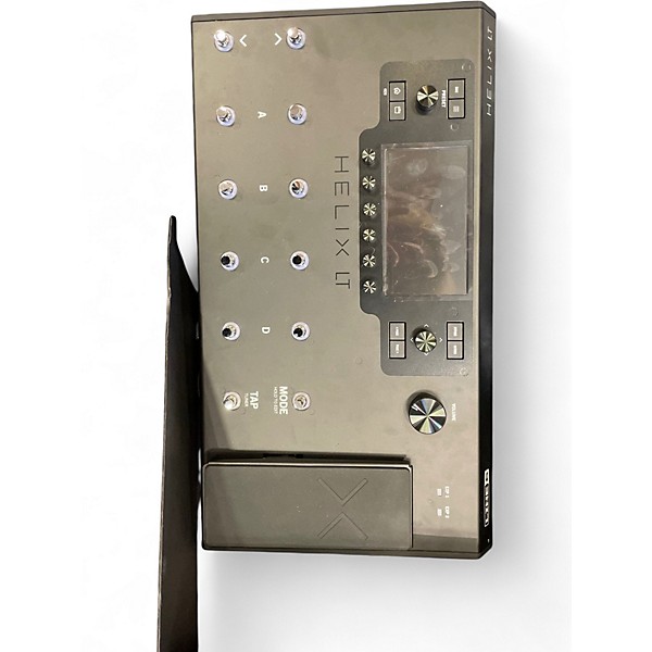 Used Line 6 Helix LT Effect Processor