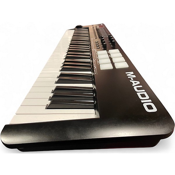 Used M-Audio Oxygen 61 MKV MIDI Controller