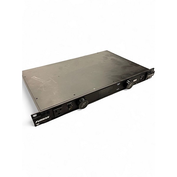 Used Furman PL-PLUS DMC Power Conditioner