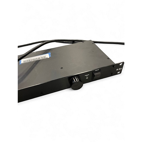 Used Furman m 8lx Power Conditioner