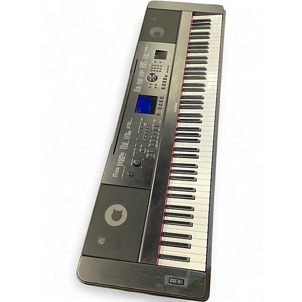 Used Yamaha DGX660 Portable Keyboard