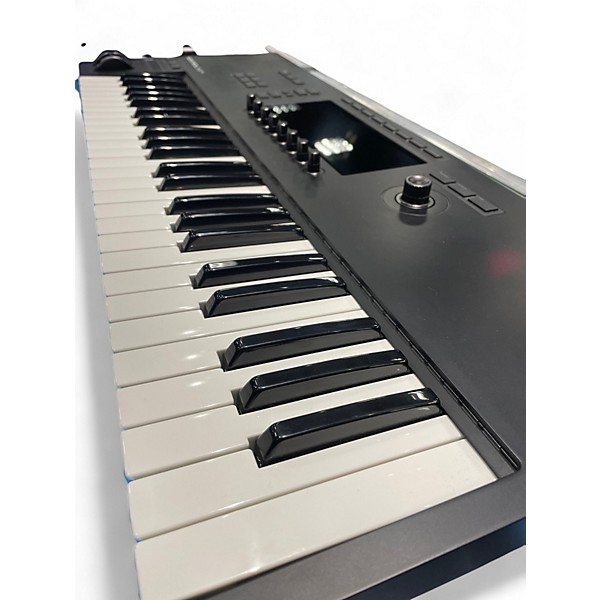 Used Native Instruments Komplete Kontrol S49 MK3 MIDI Controller