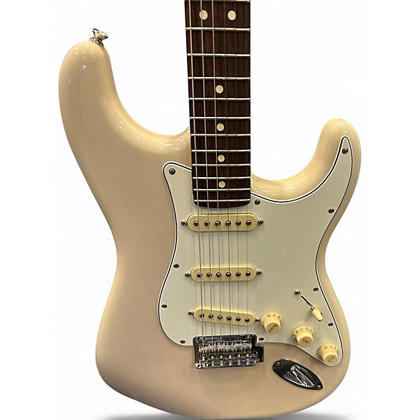 Used Fender PLAYER II STRATOCASTER White Blonde Solid Body Electric Guitar