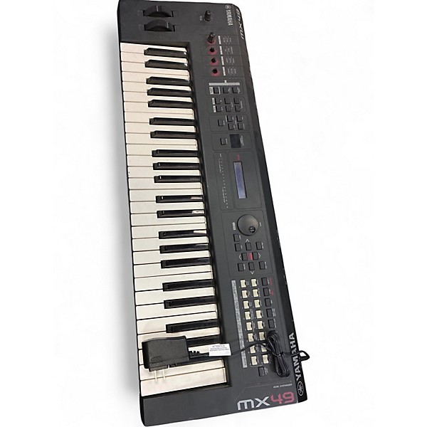 Used Yamaha MX49 49 Key Keyboard Workstation