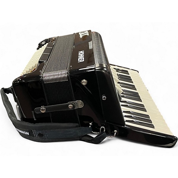 Used 2020s Hohner BR96 Bravo III Accordion