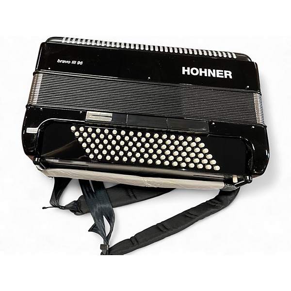 Used 2020s Hohner BR96 Bravo III Accordion