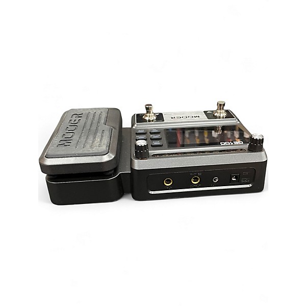 Used Mooer GE100 Effect Pedal Package