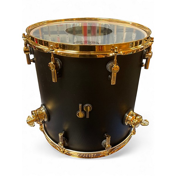 Used SONOR 6 Piece SQ2 MEDIUM MAPLE BLACK AND GOLD Drum Kit