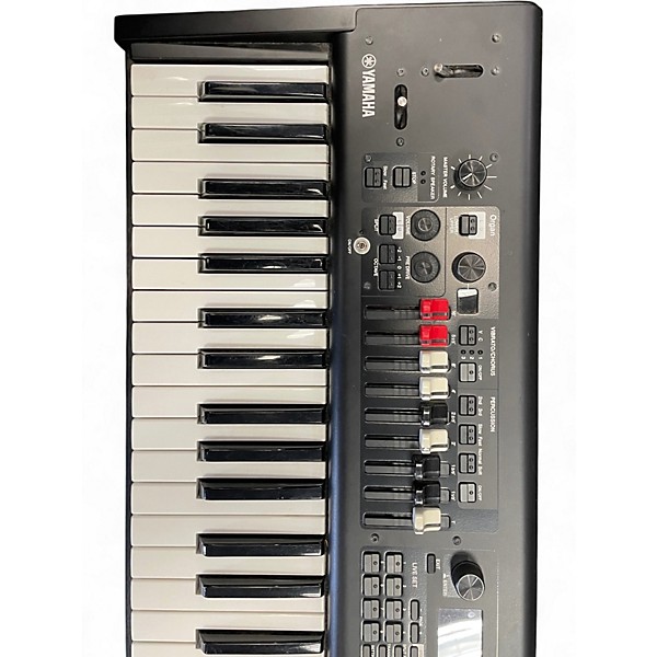 Used Yamaha YC61 Organ
