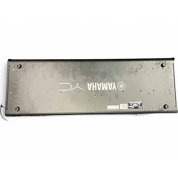 Used Yamaha YC61 Organ